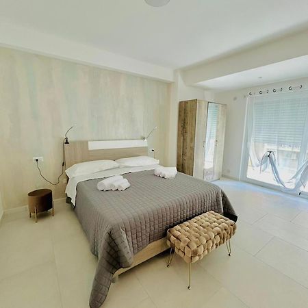 Aqua Marine B&B - Rooms And Apartments Milazzo Eksteriør bilde