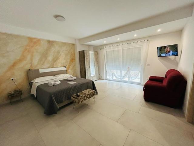 Aqua Marine B&B - Rooms And Apartments Milazzo Eksteriør bilde