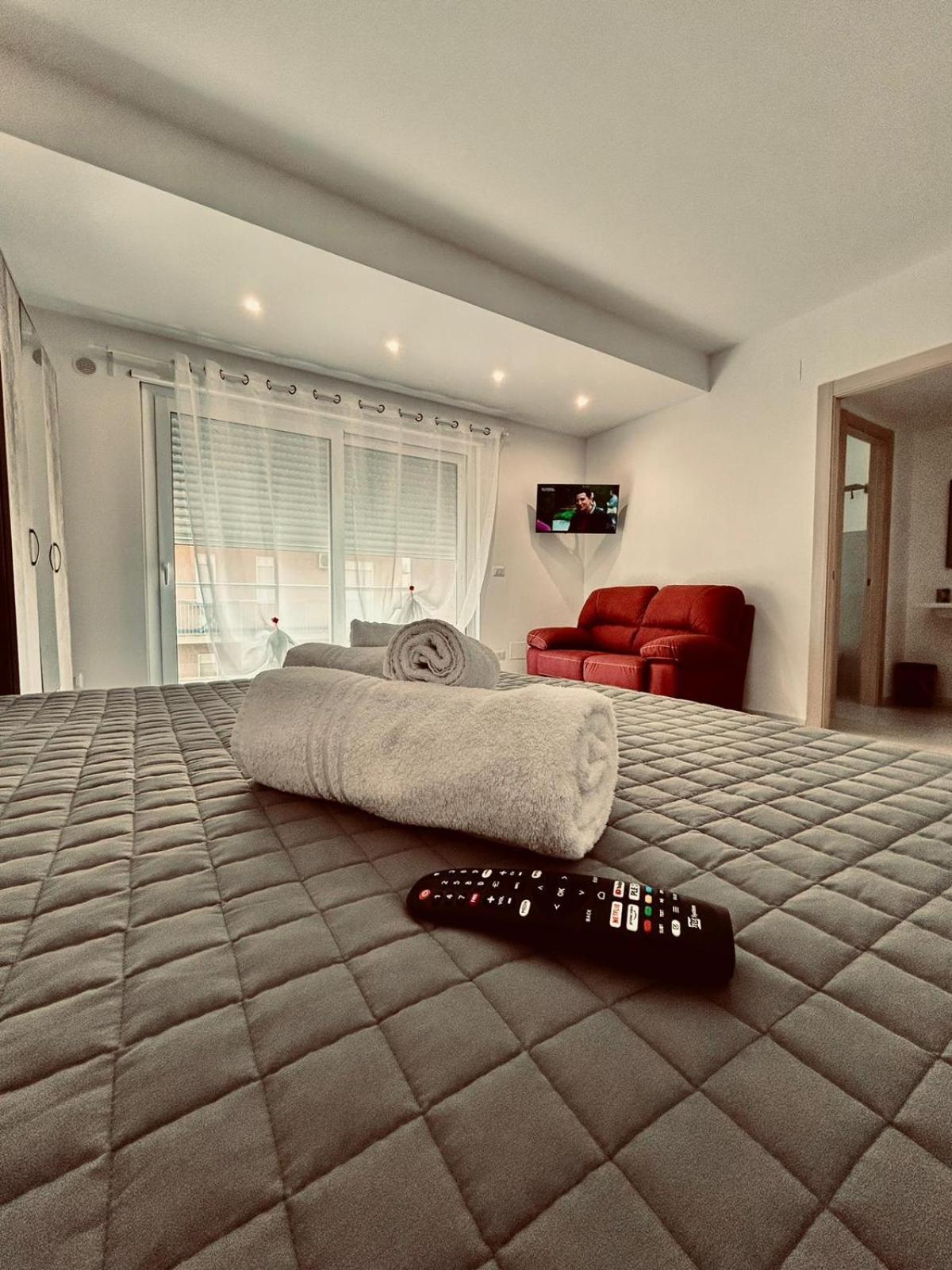 Aqua Marine B&B - Rooms And Apartments Milazzo Eksteriør bilde