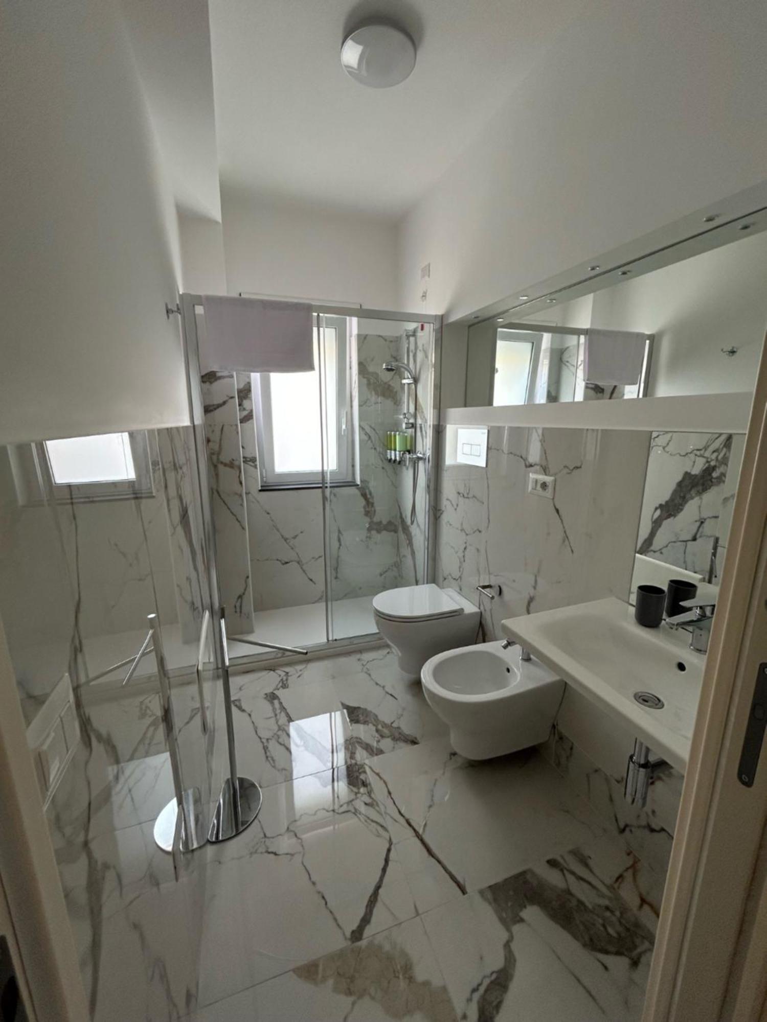 Aqua Marine B&B - Rooms And Apartments Milazzo Eksteriør bilde