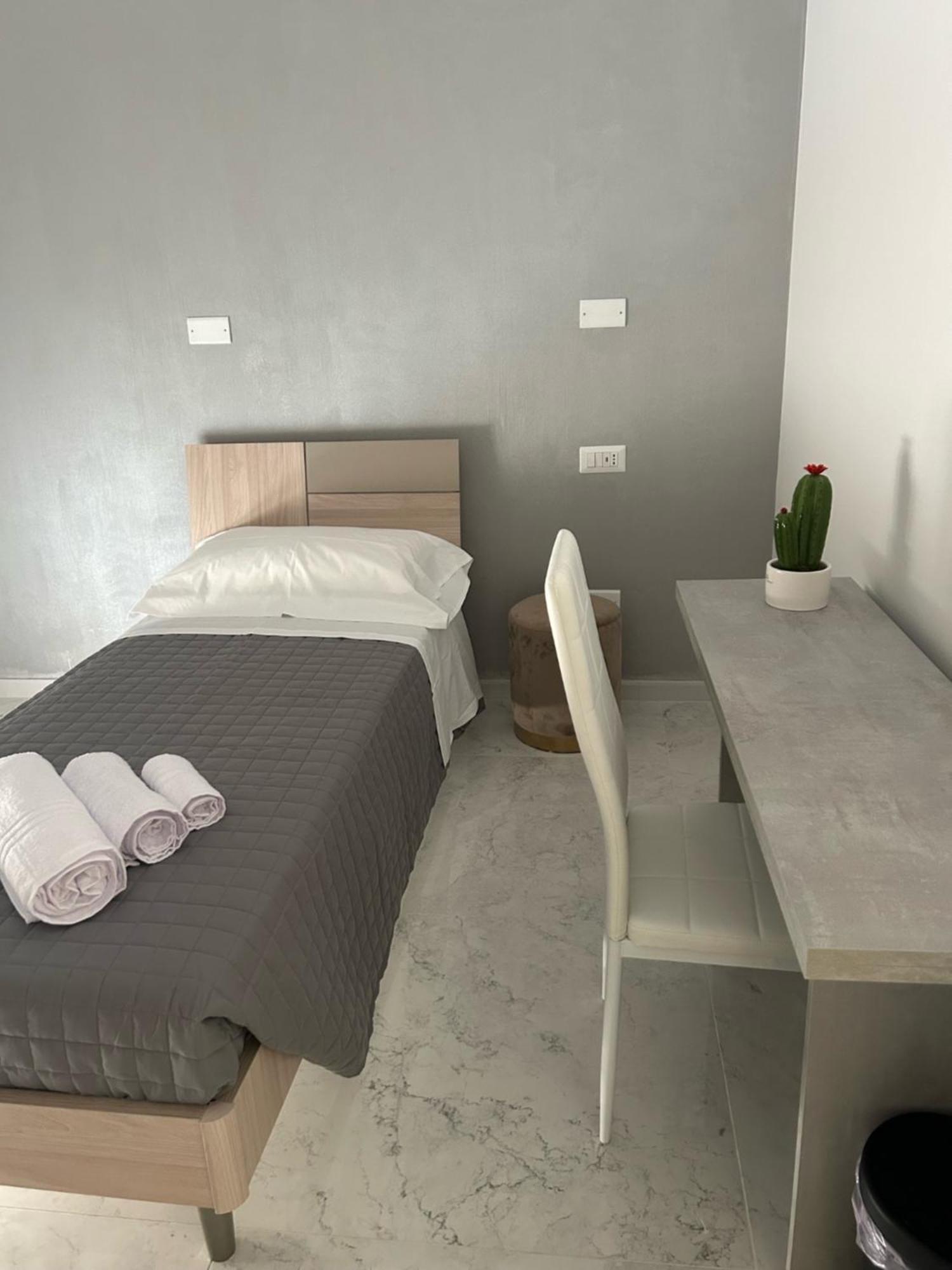 Aqua Marine B&B - Rooms And Apartments Milazzo Eksteriør bilde